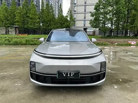 LI AUTO L9 — из Китая под ключ