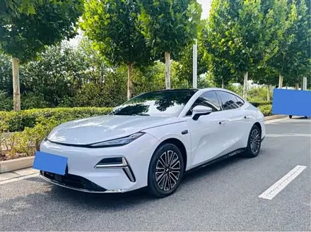 GEELY GALAXY 8 — из Китая под ключ