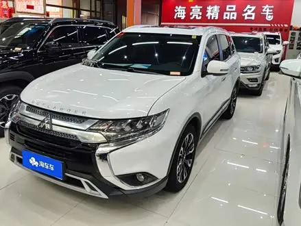 MITSUBISHI OUTLANDER — из Китая под ключ