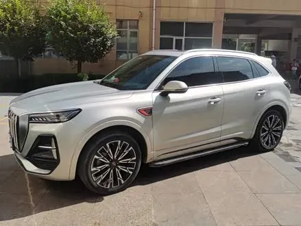 HONGQI HS5 — из Китая под ключ