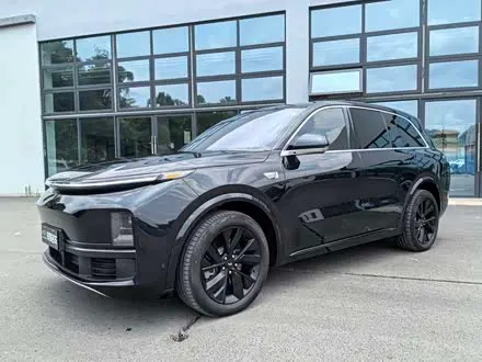 LI AUTO L8 — из Китая под ключ