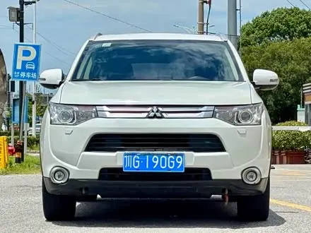 MITSUBISHI OUTLANDER — из Китая под ключ