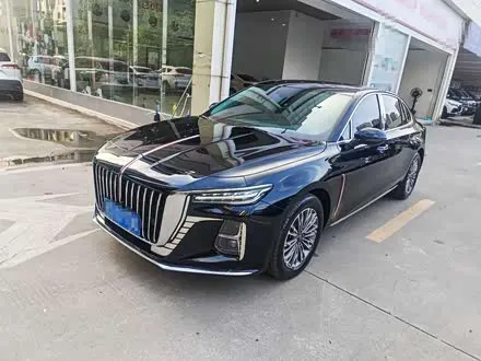HONGQI H5 — из Китая под ключ