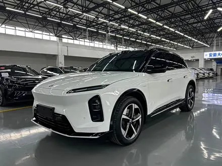 NIO ES6 — из Китая под ключ
