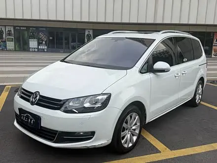 VOLKSWAGEN SHARAN 2014