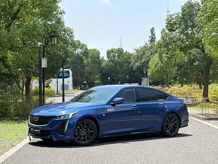 CADILLAC CT5 — из Китая под ключ