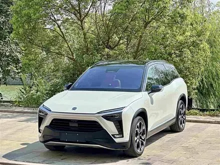 NIO ES8 — из Китая под ключ
