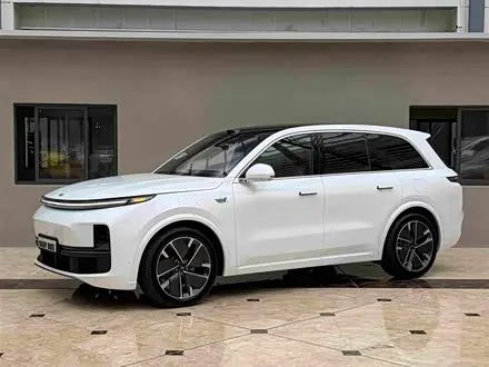 LI AUTO L8 — из Китая под ключ