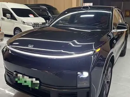 LI AUTO L8 — из Китая под ключ