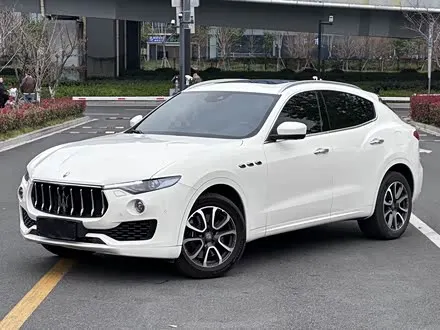 MASERATI LEVANTE 2016
