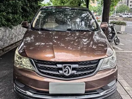 BAOJUN 730 — из Китая под ключ