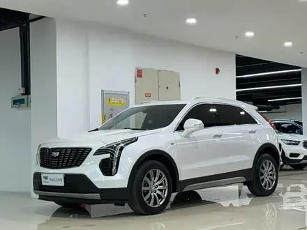 CADILLAC XT4 — из Китая под ключ
