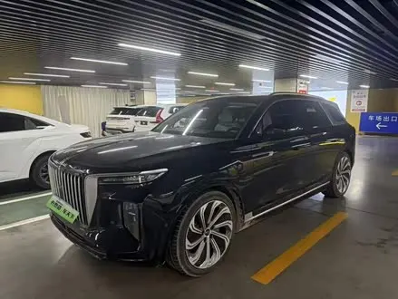 HONGQI E-HS9 — из Китая под ключ