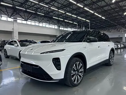 NIO ES8 — из Китая под ключ