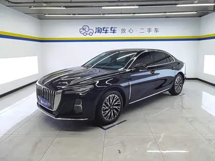HONGQI H5 — из Китая под ключ