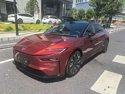 TOYOTA BZ 7 — из Китая под ключ