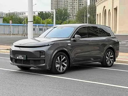 LI AUTO L8 — из Китая под ключ
