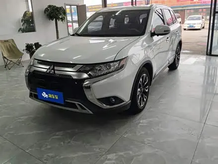 MITSUBISHI OUTLANDER — из Китая под ключ