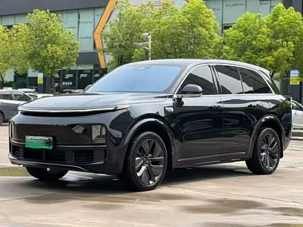 LI AUTO L8 — из Китая под ключ