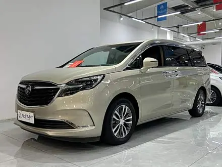 BUICK GL8 — из Китая под ключ