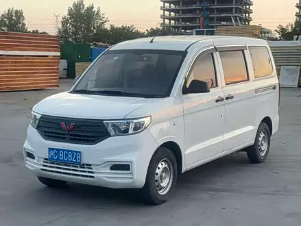 WULING HONGGUANG V — из Китая под ключ