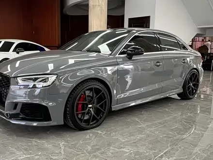 AUDI RS 3 2017