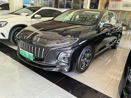 HONGQI E-QM5 — из Китая под ключ