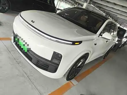 LI AUTO L8 — из Китая под ключ