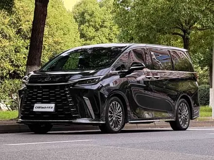 LEXUS LM — из Китая под ключ