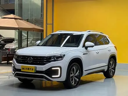 VOLKSWAGEN TAYRON GTE — из Китая под ключ