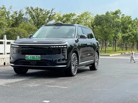 IM MOTORS LS9 — из Китая под ключ
