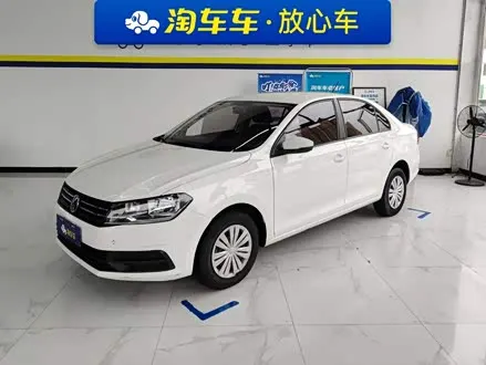 VOLKSWAGEN SANTANA 2021