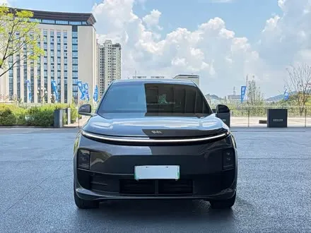 LI AUTO L6 — из Китая под ключ