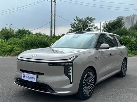 IM MOTORS LS8 — из Китая под ключ