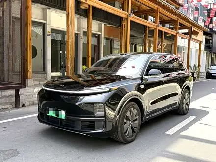 LI AUTO L8 — из Китая под ключ