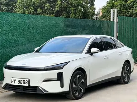 GEELY GALAXY L6 — из Китая под ключ