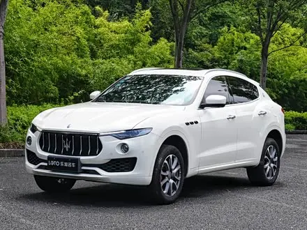 MASERATI LEVANTE — из Китая под ключ