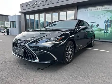 LEXUS ES — из Китая под ключ