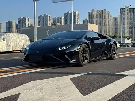 LAMBORGHINI HURACAN 2020