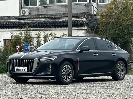 HONGQI H5 — из Китая под ключ