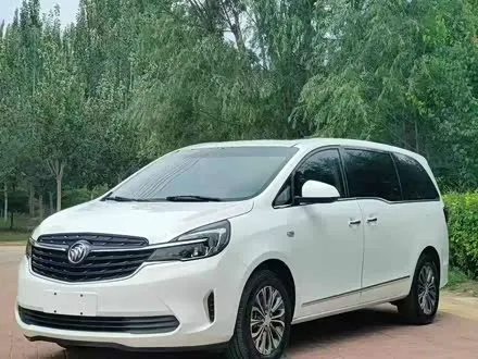 BUICK GL8 — из Китая под ключ