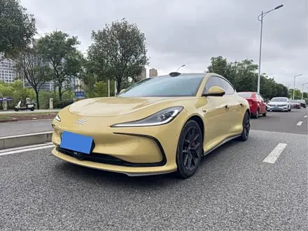 IM MOTORS L6 — из Китая под ключ