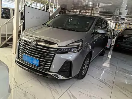BUICK GL8 — из Китая под ключ