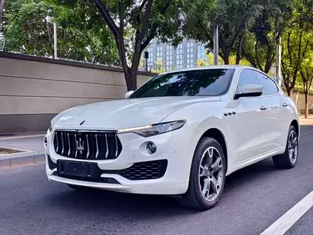 MASERATI LEVANTE — из Китая под ключ