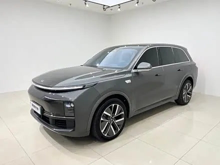 LI AUTO L8 — из Китая под ключ