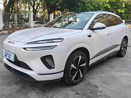 BYD SEALION 06 2025