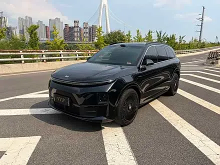 LI AUTO L6 — из Китая под ключ