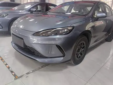 BYD SEAL 05 DM-I — из Китая под ключ