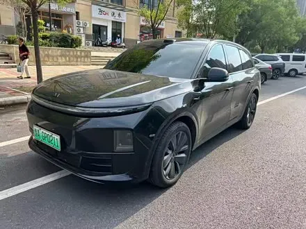LI AUTO L6 — из Китая под ключ