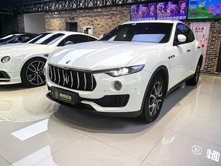 MASERATI LEVANTE — из Китая под ключ